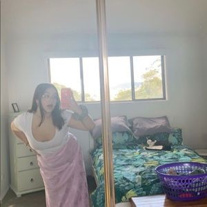 Meet your Posher, Lyra